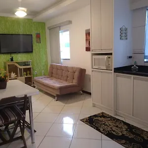 apartamento-em-rea-nobre-da-praia-dos-ingleses-70m-do-mar.santa-catarina-brasil.com/