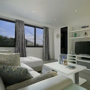 https://angels-sunset.madeira-islandshotels.com